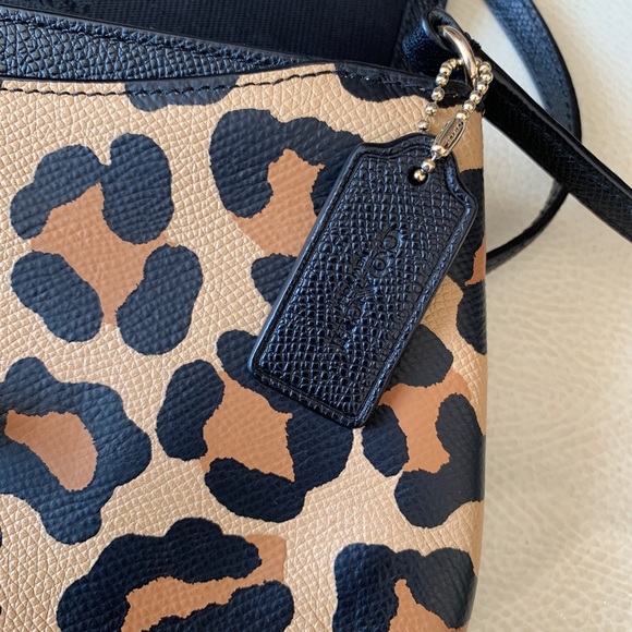 Coach Crossbody Bag - Cheetah Pebble Leather - Picture 6 of 7